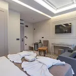 Hotel Pera Luna Premium