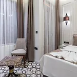 Hotel Pera Luna Premium *