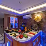 Pera Luna Premium Hotel *