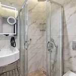 Hotel Pera Luna Premium *