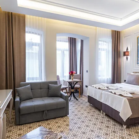 Hotell Pera Luna Premium